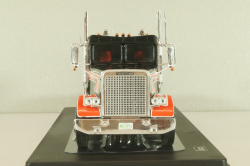 Freightliner FLC 120 64 T 1977, black/red, TR218, IXO 1:43