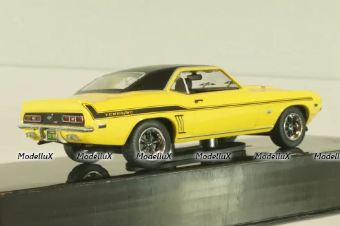 Chevrolet Camaro 1969, yellow, CLC591, IXO 1:43