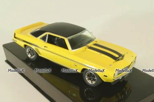 Chevrolet Camaro 1969, yellow, CLC591, IXO 1:43