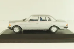 Mercedes-Benz 280 E (W123) 1976, light grey, 032202, Minichamps 1:43 