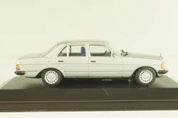 Mercedes-Benz 280 E (W123) 1976, light grey, 032202, Minichamps 1:43 