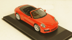 PORSCHE 911 (991.2) CARRERA 4S CABRIOLET 2017 RED, 410067230, Minichamps 1:43