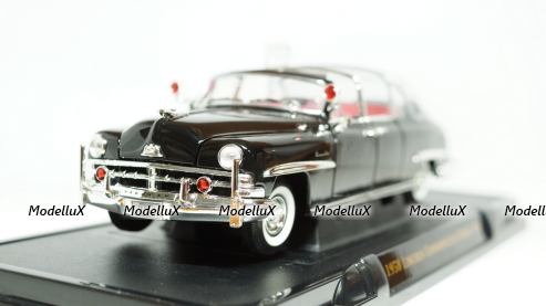 Lincoln Cosmopolitan Bubble Top 1950, Signature Models 1:24