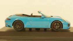 PORSCHE 911 (991.2) CARRERA 4GTS CABRIOLET 2017 BLUE, 410067332, Minichamps 1:43