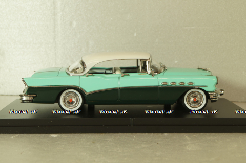 Buick Roadmaster Riviera hardtop, 4 doors, green/white, GFCC 1:43