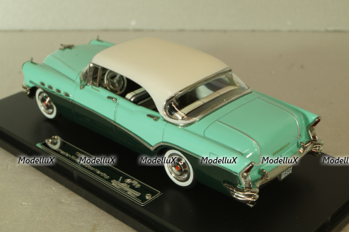 Buick Roadmaster Riviera hardtop, 4 doors, green/white, GFCC 1:43