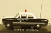 Ford 49 Cleveland Police 1949, black/white, 86635, Greenlight 1:43