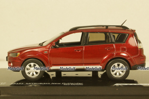 Mitsubishi Outlander  red, Vitesse 1:43