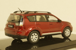Mitsubishi Outlander  red, Vitesse 1:43