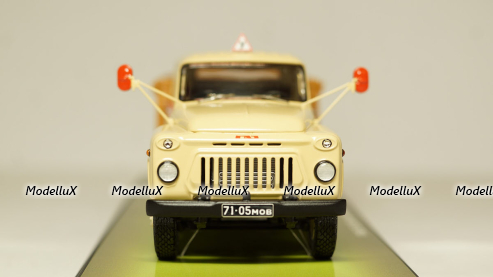 Simca Vedette Chambord with Henon Caravan 1958 yellow/black/creme, Norev 1:43