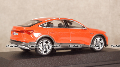 Audi E-tron Sportback Catalunya Red, IScale 1:43