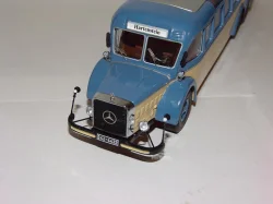 Зил-4331, красный/оранжевый, з-д Вега 1:43 