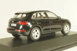 Audi Q5 (FY) 2017, black, 5011605633, Iscale 1:43 Уценка!