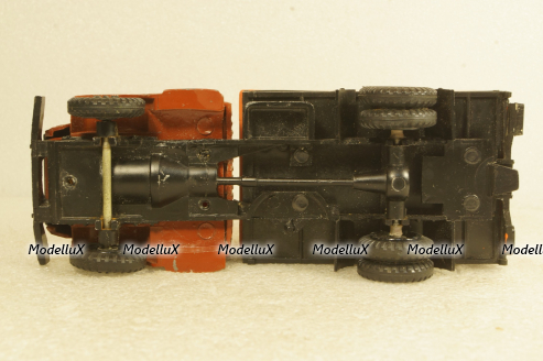 Зил-4331, красный/оранжевый, з-д Вега 1:43 