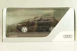 Audi Q5 (FY) 2017, black, 5011605633, Iscale 1:43 Уценка!