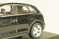 Audi Q5 (FY) 2017, black, 5011605633, Iscale 1:43 Уценка!
