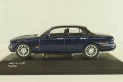 Jaguar XJR (X356) 2003, blue, 09100, Vangards 1:43