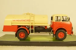 ТЗ-500 на шасси Маз-500 с поворотным мостом, TruckTyr 1:43