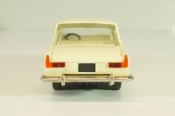 Москвич-408 А1, слоновая кость, Сентябрь 1979г., Олимпиада 80, капот 2 зажима, Тантал/Радон 1:43 Новая