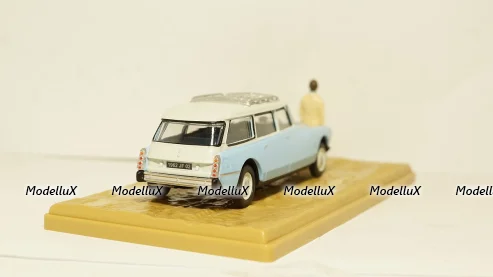 BMW Koepchen 2002 Tii 1974, CLC369N, IXO 1:43