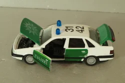 Volkswagen Passat (B3) Polizei 1988, white/green, 1015POL, Schabak 1:43