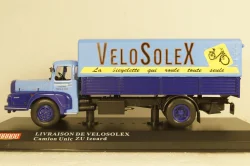 Unic ZU Izoard pick up with canvas top blue/yellow, Hachette 1:43