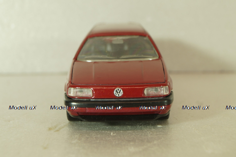 Volkswagen Passat Variant (B3) 1988, red, 1015R,Schabak 1:43