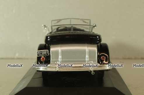 Chrysler Imperial Le Baron phaeton 1933, black/silver,  WB114, WhiteBox 1:43