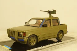 Range Rover 4.6 HSE Ukraine Territorial Forces Gun Truck (Chernihiv 2022),TruckTyr 1:43