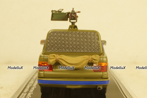 Range Rover 4.6 HSE Ukraine Territorial Forces Gun Truck (Chernihiv 2022),TruckTyr 1:43