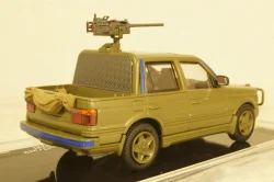 Range Rover 4.6 HSE Ukraine Territorial Forces Gun Truck (Chernihiv 2022),TruckTyr 1:43