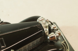 Chrysler Imperial Le Baron phaeton 1933, black/silver,  WB114, WhiteBox 1:43