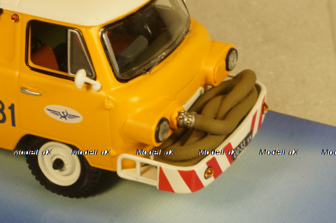 УВЗ-4 на шасси Уаз-452 Аэрофлот, TruckTyr 1:43
