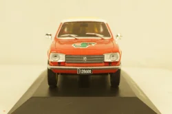 Peugeot 504 Pick Up Pumper Nic 1982 red/white, Altaya 1:43
