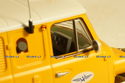 УВЗ-4 на шасси Уаз-452 Аэрофлот, TruckTyr 1:43