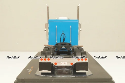 Marmon GHDT tractor 1990, blue, TR216, IXO 1:43