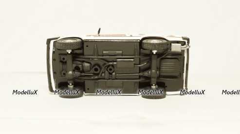 Range Rover Series 1 Circus Pinder 1970-1985 white, Direct Collections 1:43