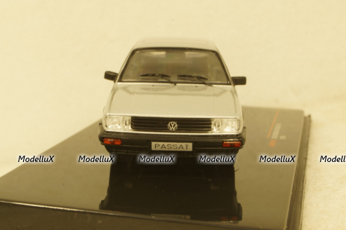 Volkswagen Passat B2 1985 silver, CLC425N, IXO 1:43