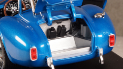 Shelby Cobra 427 Super Snake Year 1966 blue, Shelby Collectibles 1:18