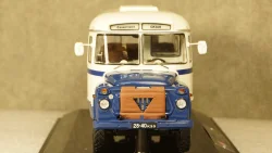 Volkswagen Passat B2 1985 silver, CLC425N, IXO 1:43