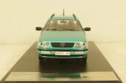 Volkswagen Passat Variant B4 1993 light green metallic, PRD521, Premium X 1:43
