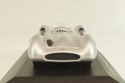 Mercedes-Benz W196 R Streamlined Racing Car 1955, silver, MBOMS070, Mercedes-Benz-Offizielle Modell-Sammlung #70, Altaya 1:43 