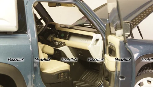 Land Rover Defender 90 2020 tasman blue, Almost Real 1:18