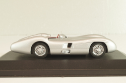 Mercedes-Benz W196 R Streamlined Racing Car 1955, silver, MBOMS070, Mercedes-Benz-Offizielle Modell-Sammlung #70, Altaya 1:43 
