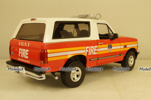 Ford Bronco FDNY 1996 white/red/orange, 19118, Greenlight 1:18