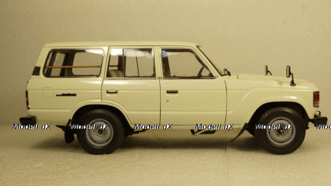 Toyota Land Cruiser 60 - White (08956W), KYO8956W0, Kyosho 1:18