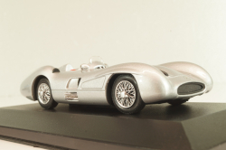 Mercedes-Benz W196 R Streamlined Racing Car 1955, silver, MBOMS070, Mercedes-Benz-Offizielle Modell-Sammlung #70, Altaya 1:43 