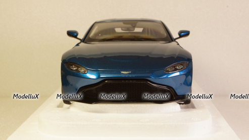 Aston Martin Vantage 2019, 70278, Auto Art 1:18