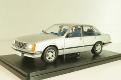 Opel Senator 3.0 E 1978, silver, G1648020, Hachette 1:24 Уценка!