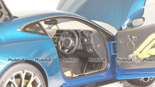Aston Martin Vantage 2019, 70278, Auto Art 1:18
